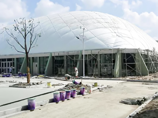 某高原充气膜建筑的结构设计